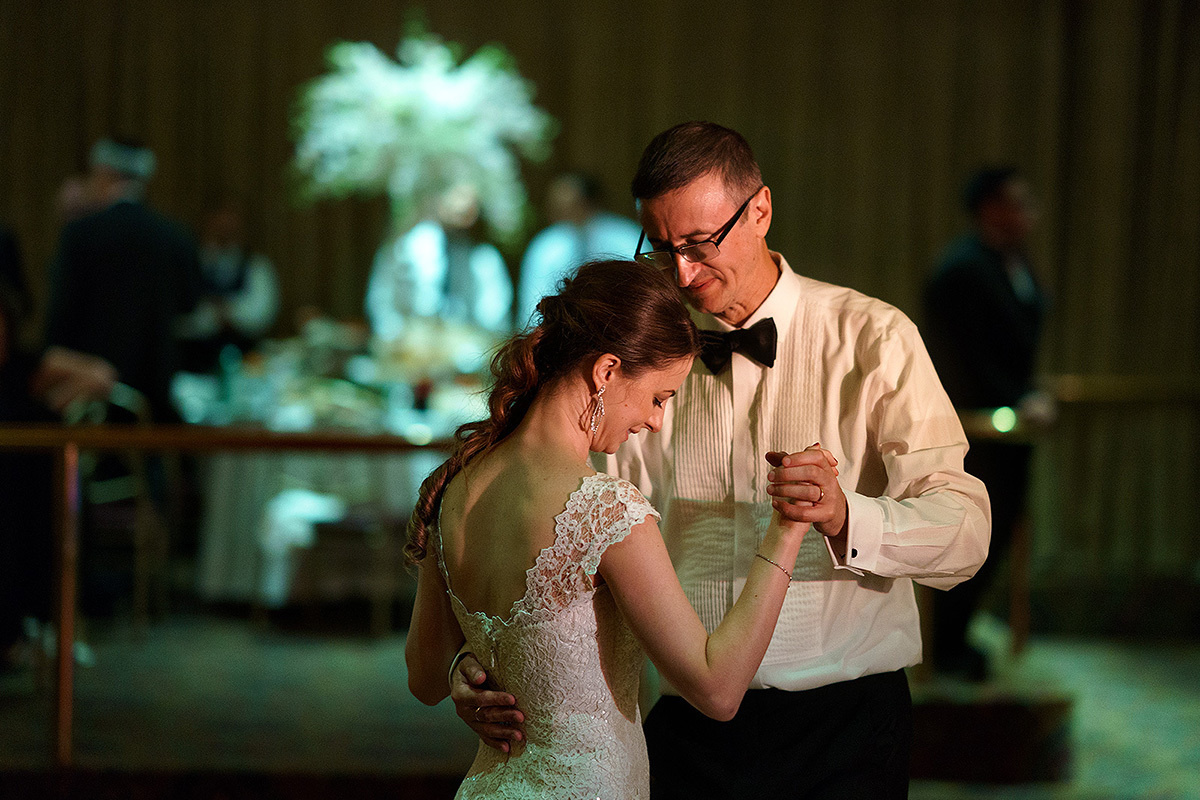 Ernest  and Jena – 8.27.2017 – Crest Hollow Country club. Emin Kuliyev — Award-Winning Wedding Photojournalist NYC & USA | Best Wedding Photographer Known for Candid, Timeless Moments