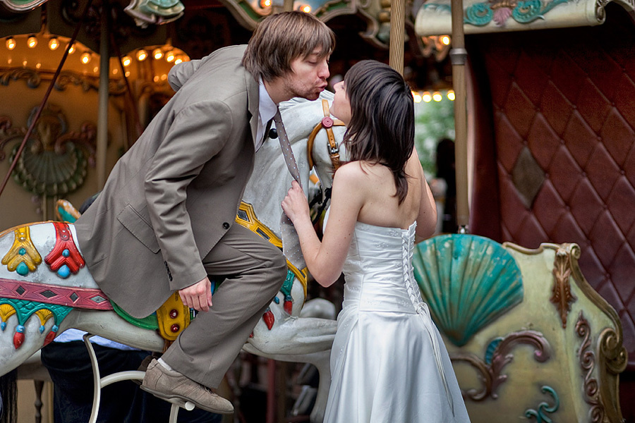 Masha & Andrey – October 3rd, 2009 – Paris (France). Emin Kuliyev — Award-Winning Wedding Photojournalist NYC & USA | Best Wedding Photographer Known for Candid, Timeless Moments