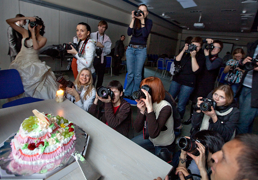 My Workshop in Moscow (Russia) 1-3 March, 2010 – Behind the scene. Emin Kuliyev — Award-Winning Wedding Photojournalist NYC & USA | Best Wedding Photographer Known for Candid, Timeless Moments
