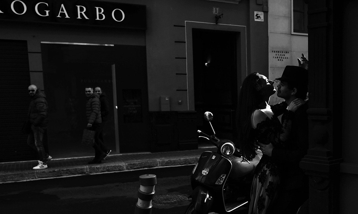 Aleksandrs & Džeina : Love story in Spain and Portugal, December 2016. Emin Kuliyev — Award-Winning Wedding Photojournalist NYC & USA | Best Wedding Photographer Known for Candid, Timeless Moments