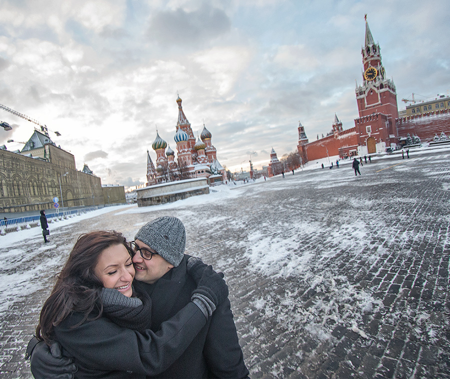 Margo & Alexey – (February, 2nd, 2013) Moscow (Russia). Emin Kuliyev — Award-Winning Wedding Photojournalist NYC & USA | Best Wedding Photographer Known for Candid, Timeless Moments