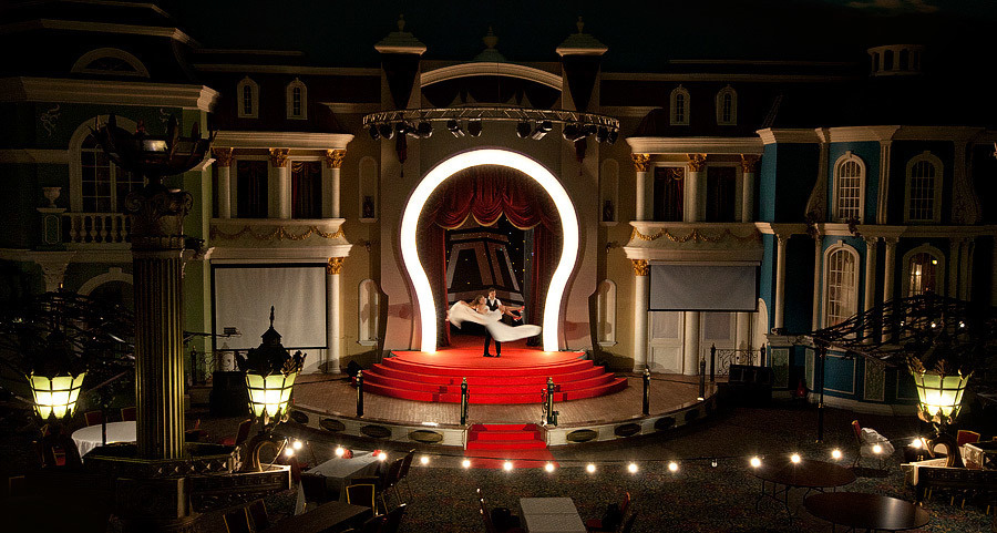 My Wedding Photography Workshops in Moscow (Russia) 22-28 March, 2011. Emin Kuliyev — Award-Winning Wedding Photojournalist NYC & USA | Best Wedding Photographer Known for Candid, Timeless Moments