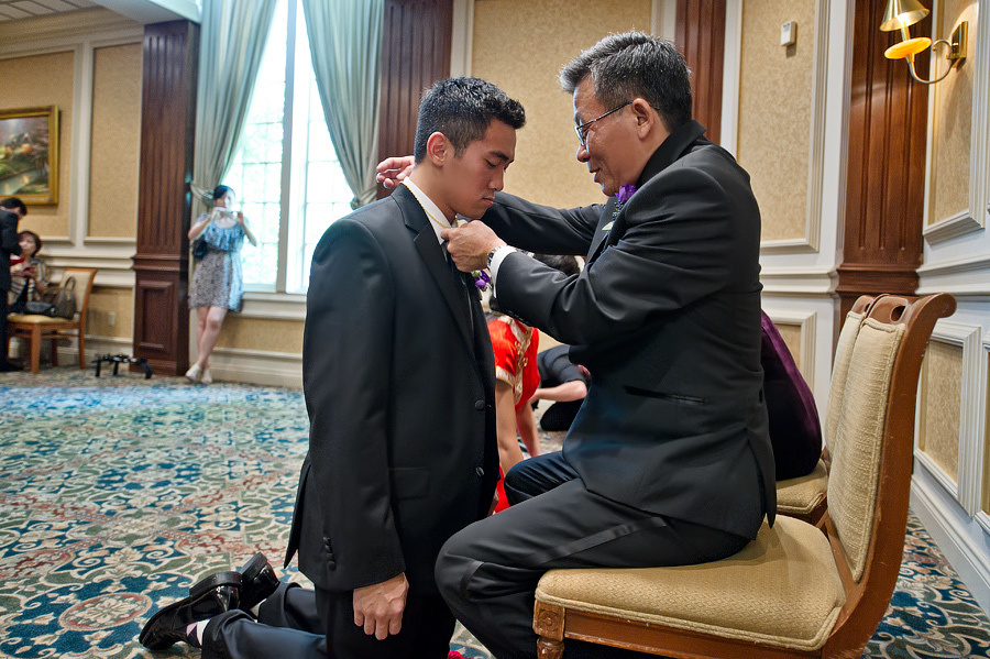 Steven & Florence – 09/19/2010. Emin Kuliyev — Award-Winning Wedding Photojournalist NYC & USA | Best Wedding Photographer Known for Candid, Timeless Moments