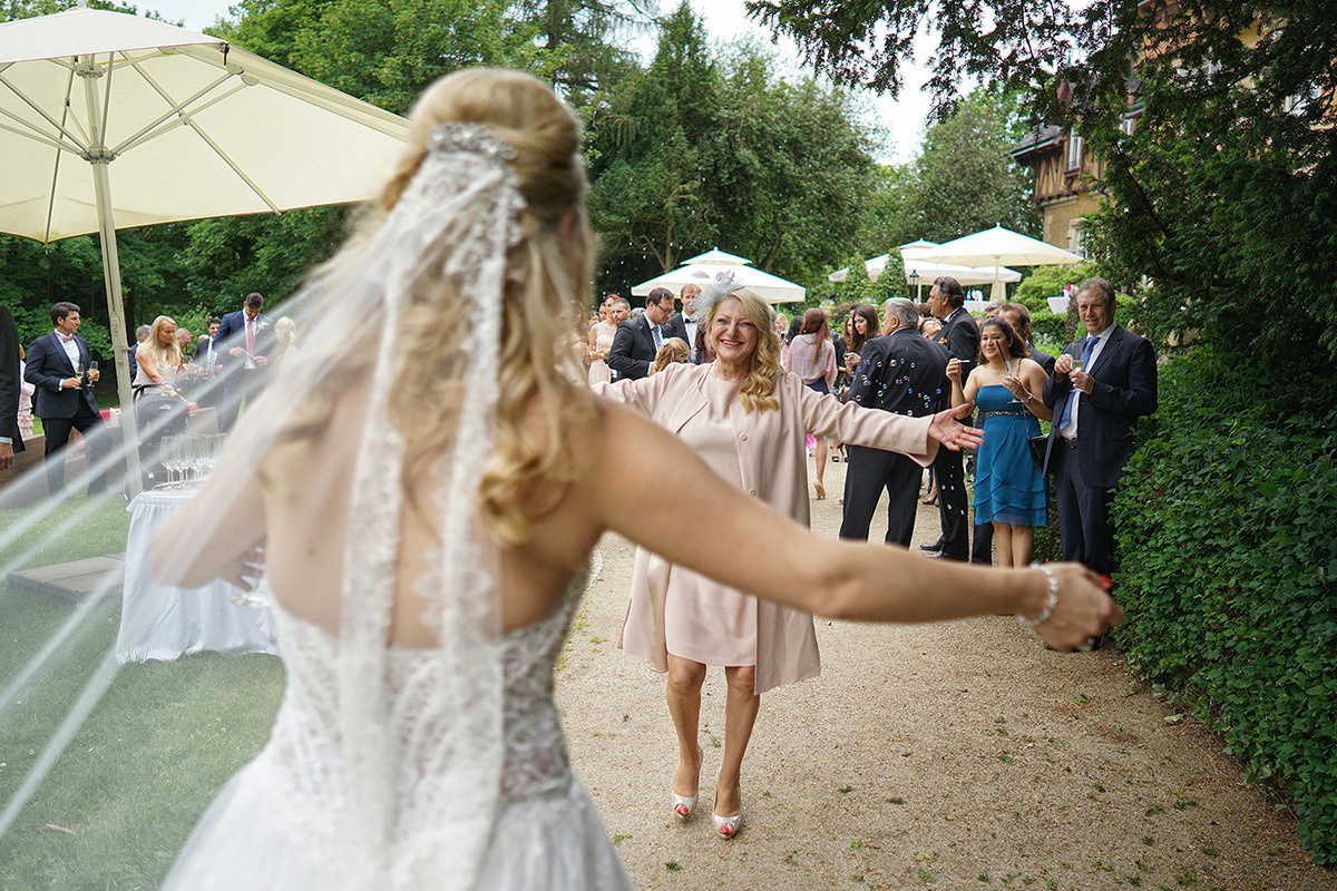 Stella & Shahin  –  Frankfurt (Germany)  6.11.16. Emin Kuliyev — Award-Winning Wedding Photojournalist NYC & USA | Best Wedding Photographer Known for Candid, Timeless Moments