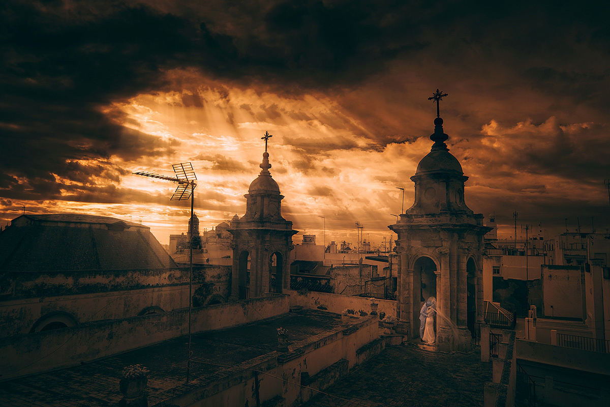 Aleksandrs & Džeina : Love story in Spain and Portugal, December 2016. Emin Kuliyev — Award-Winning Wedding Photojournalist NYC & USA | Best Wedding Photographer Known for Candid, Timeless Moments