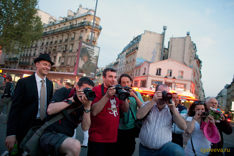 My Wedding Photography Workshops in Paris 18-21 April, 2011 – Behind t. Emin Kuliyev — Award-Winning Wedding Photojournalist NYC & USA | Best Wedding Photographer Known for Candid, Timeless Moments