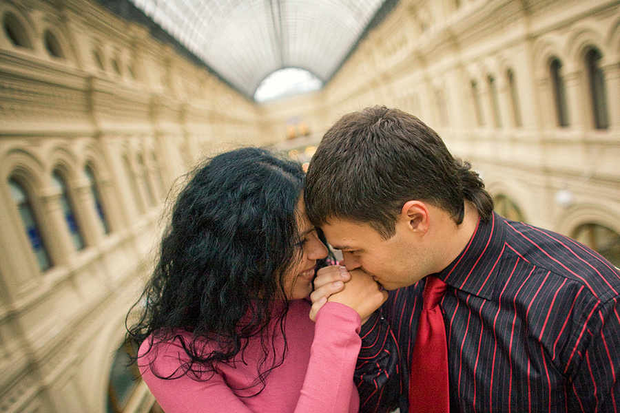 Alexandr & Nastya – Engagement – 09/11/2008. Emin Kuliyev — Award-Winning Wedding Photojournalist NYC & USA | Best Wedding Photographer Known for Candid, Timeless Moments