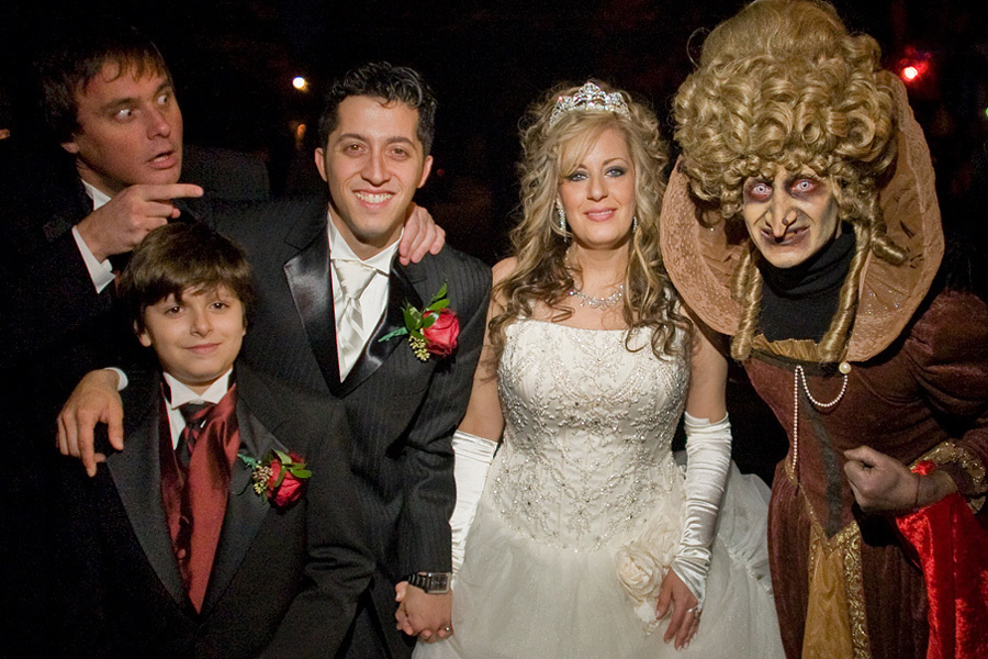 Linda & Mike – Halloween Wedding (10.31.08). Emin Kuliyev — Award-Winning Wedding Photojournalist NYC & USA | Best Wedding Photographer Known for Candid, Timeless Moments