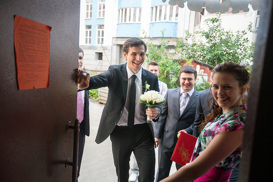 Ksenia & Artem  – Yaroslavl (Russia) 14.07.12. Emin Kuliyev — Award-Winning Wedding Photojournalist NYC & USA | Best Wedding Photographer Known for Candid, Timeless Moments