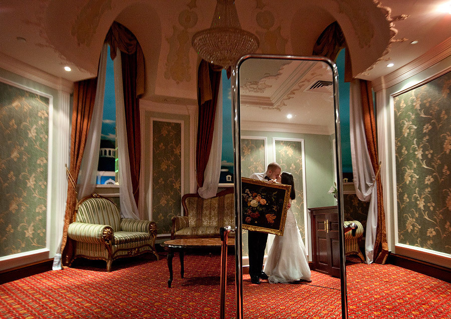 My Wedding Photography Workshops in Moscow (Russia) 22-28 March, 2011. Emin Kuliyev — Award-Winning Wedding Photojournalist NYC & USA | Best Wedding Photographer Known for Candid, Timeless Moments