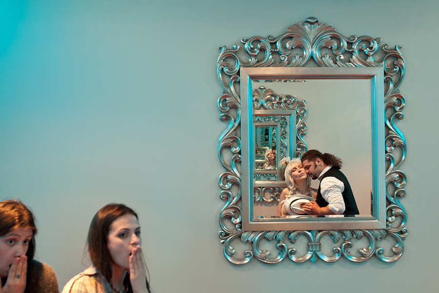 My Wedding Photography Workshops in Moscow (Russia) 22-28 March, 2011. Emin Kuliyev — Award-Winning Wedding Photojournalist NYC & USA | Best Wedding Photographer Known for Candid, Timeless Moments