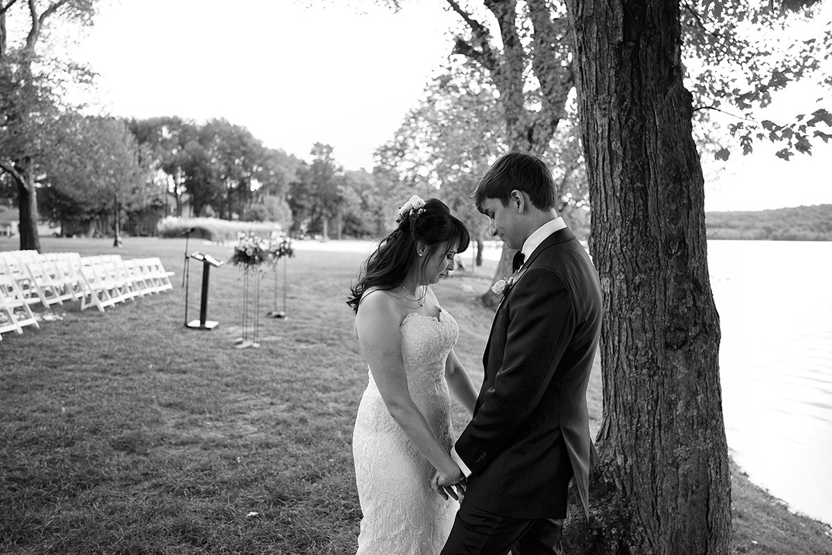 Roxana & Russ – 09.30/2018 – Indian Trail Club Wedding in Franklin Lak. Emin Kuliyev — Award-Winning Wedding Photojournalist NYC & USA | Best Wedding Photographer Known for Candid, Timeless Moments