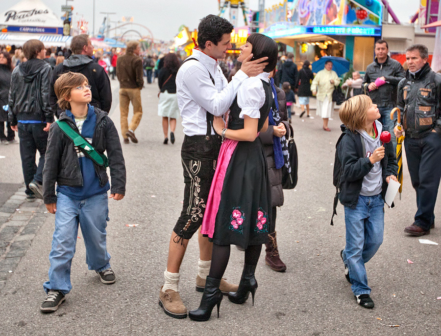 My Wedding Photography Workshop in Europe 27-30 September, 2010 – Behi. Emin Kuliyev — Award-Winning Wedding Photojournalist NYC & USA | Best Wedding Photographer Known for Candid, Timeless Moments