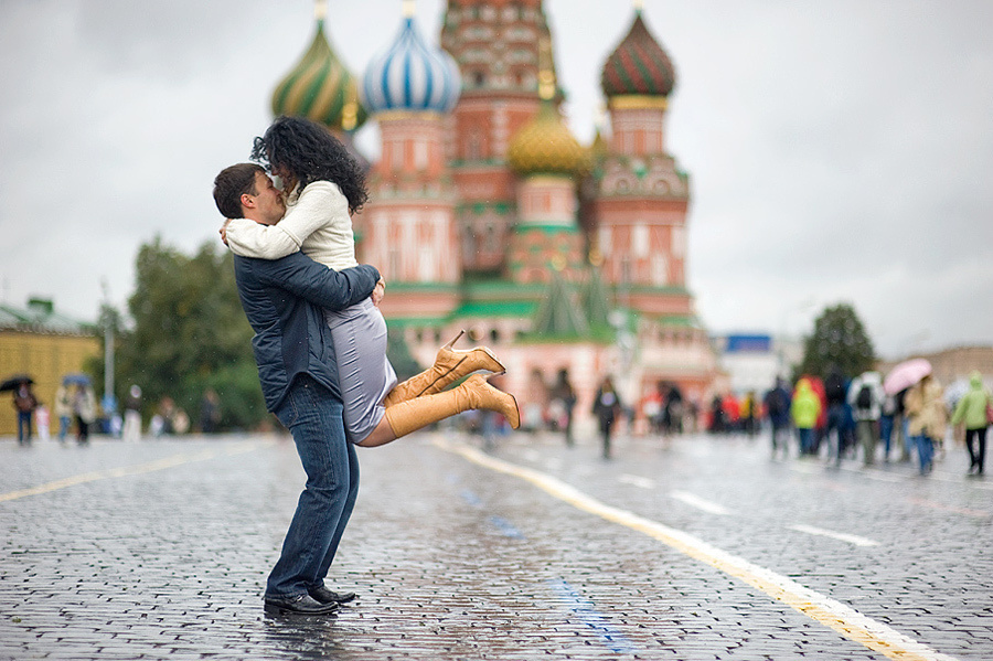 Alexandr & Nastya – Engagement – 09/11/2008. Emin Kuliyev — Award-Winning Wedding Photojournalist NYC & USA | Best Wedding Photographer Known for Candid, Timeless Moments