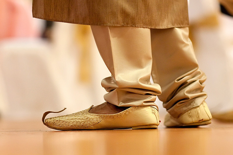 Sheela & Yuang – Wedding (day one) 08/07/2009. Emin Kuliyev — Award-Winning Wedding Photojournalist NYC & USA | Best Wedding Photographer Known for Candid, Timeless Moments