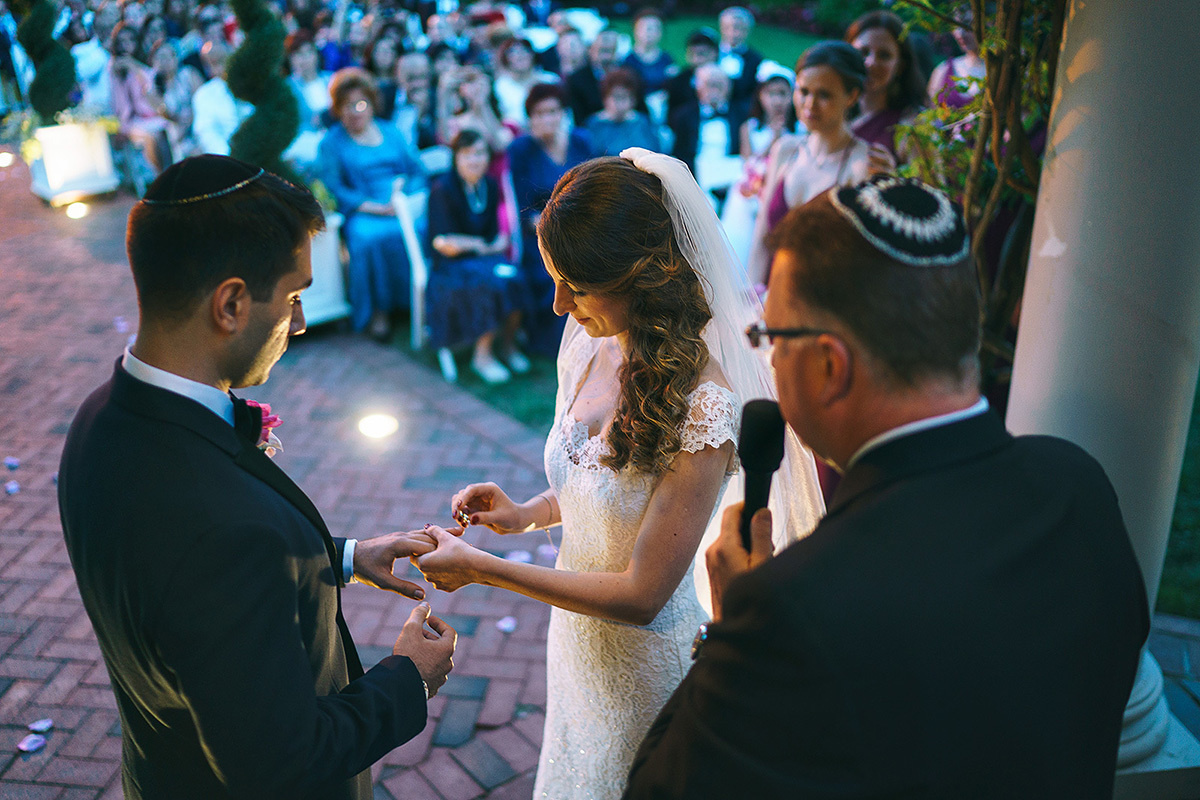Ernest  and Jena – 8.27.2017 – Crest Hollow Country club. Emin Kuliyev — Award-Winning Wedding Photojournalist NYC & USA | Best Wedding Photographer Known for Candid, Timeless Moments
