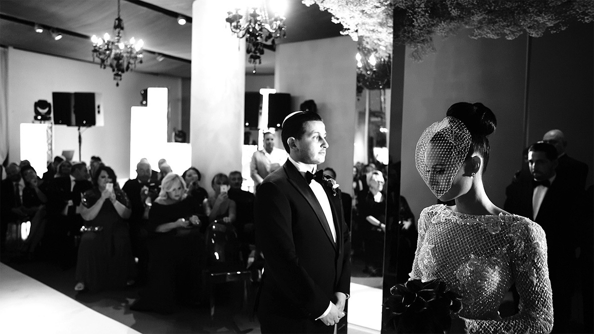 Julia & Pavel – 9/4/2016. Emin Kuliyev — Award-Winning Wedding Photojournalist NYC & USA | Best Wedding Photographer Known for Candid, Timeless Moments