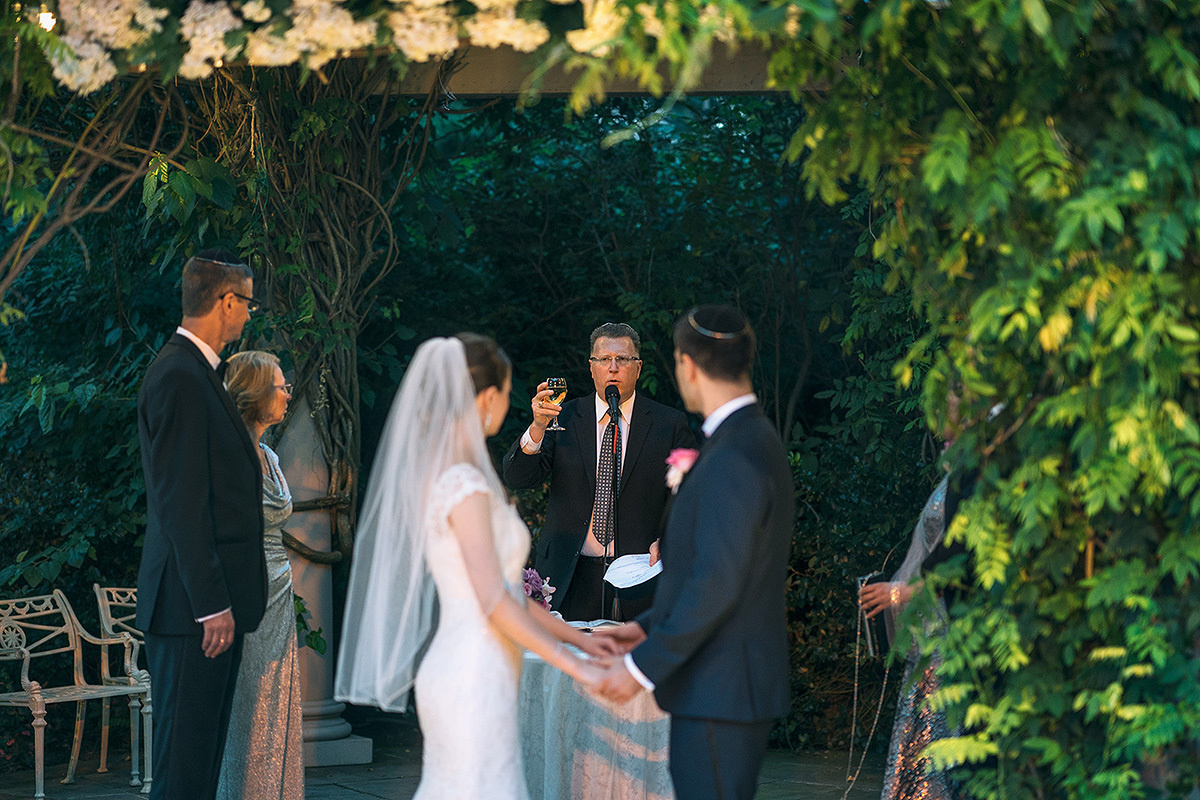 Ernest  and Jena – 8.27.2017 – Crest Hollow Country club. Emin Kuliyev — Award-Winning Wedding Photojournalist NYC & USA | Best Wedding Photographer Known for Candid, Timeless Moments