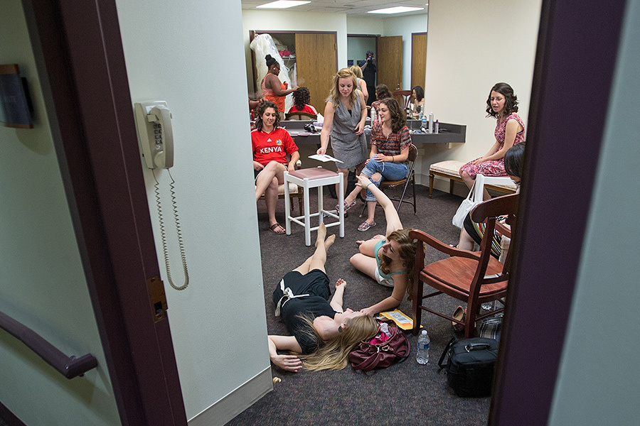 Genevieve & Josh– June 3rd,2012 – Minneapolis (Minnesota). Emin Kuliyev — Award-Winning Wedding Photojournalist NYC & USA | Best Wedding Photographer Known for Candid, Timeless Moments