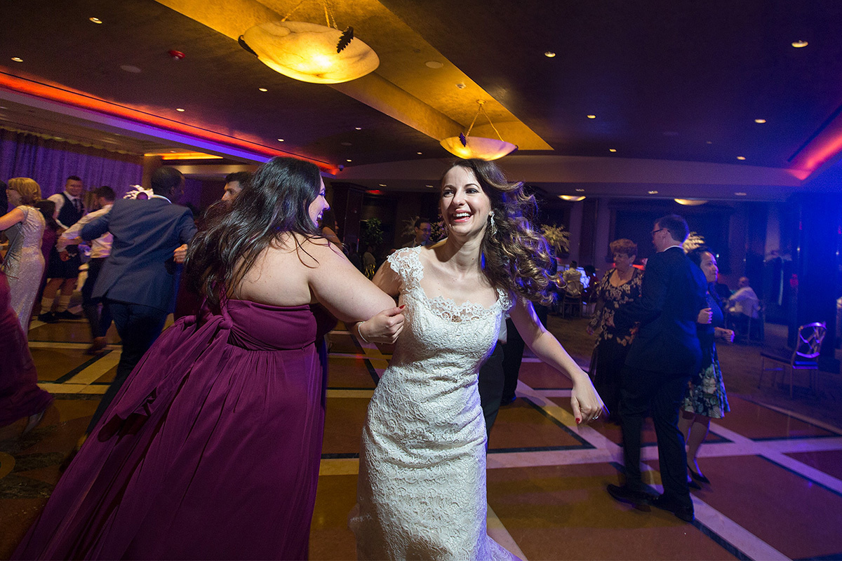 Ernest  and Jena – 8.27.2017 – Crest Hollow Country club. Emin Kuliyev — Award-Winning Wedding Photojournalist NYC & USA | Best Wedding Photographer Known for Candid, Timeless Moments