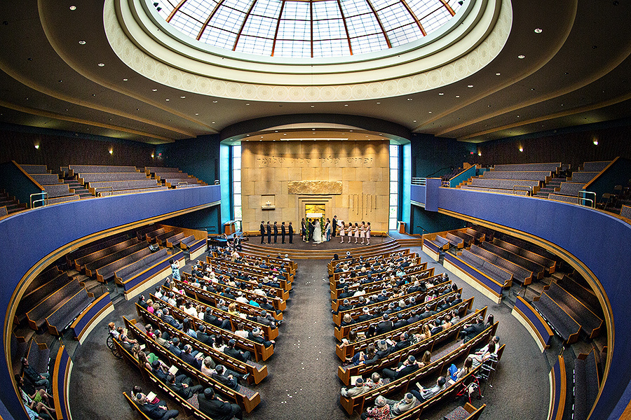 Genevieve & Josh– June 3rd,2012 – Minneapolis (Minnesota). Emin Kuliyev — Award-Winning Wedding Photojournalist NYC & USA | Best Wedding Photographer Known for Candid, Timeless Moments