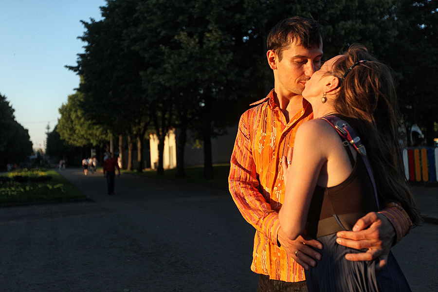 Liliya & Vova – Love Story (Moscow, Russia) – June 12th, 2010. Emin Kuliyev — Award-Winning Wedding Photojournalist NYC & USA | Best Wedding Photographer Known for Candid, Timeless Moments