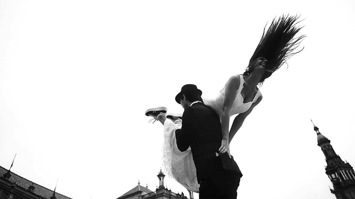 Aleksandrs & Džeina : Love story in Spain and Portugal, December 2016. Emin Kuliyev — Award-Winning Wedding Photojournalist NYC & USA | Best Wedding Photographer Known for Candid, Timeless Moments