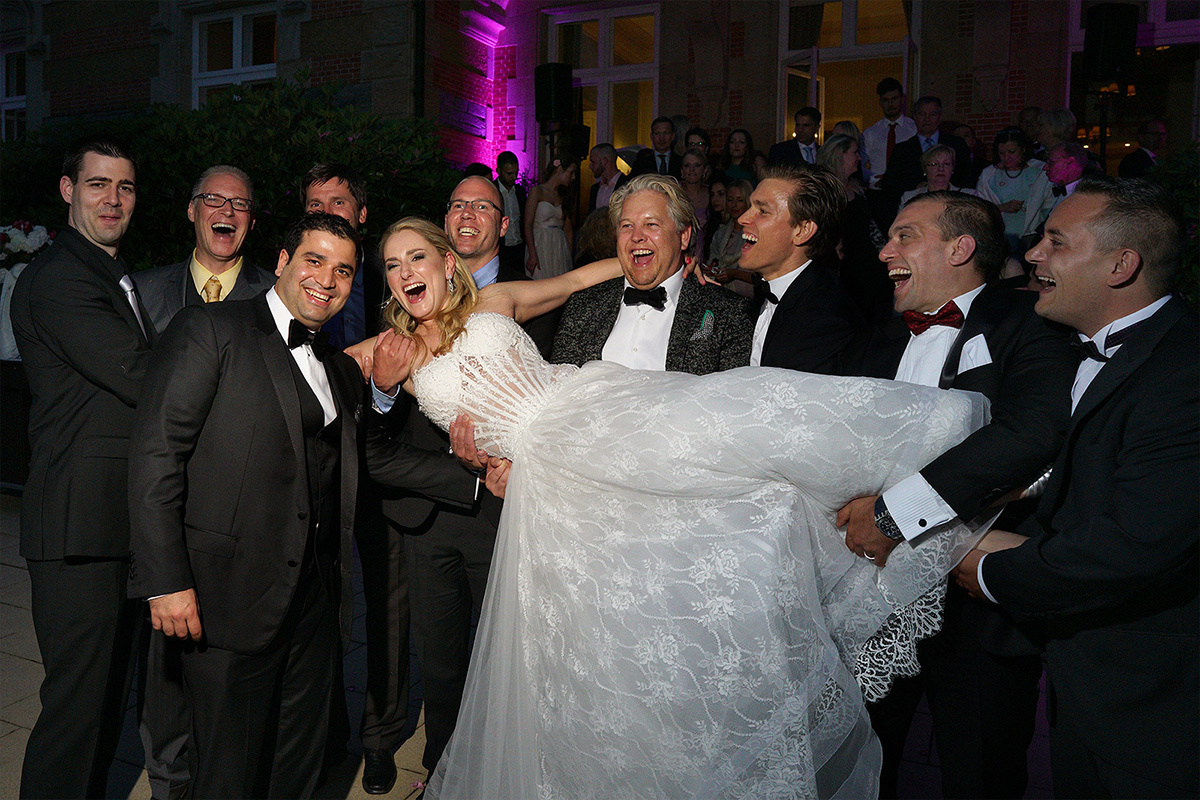 Stella & Shahin  –  Frankfurt (Germany)  6.11.16. Emin Kuliyev — Award-Winning Wedding Photojournalist NYC & USA | Best Wedding Photographer Known for Candid, Timeless Moments