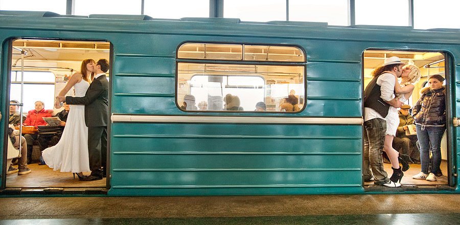 My Wedding Photography Workshops in Moscow (Russia) 22-28 March, 2011. Emin Kuliyev — Award-Winning Wedding Photojournalist NYC & USA | Best Wedding Photographer Known for Candid, Timeless Moments