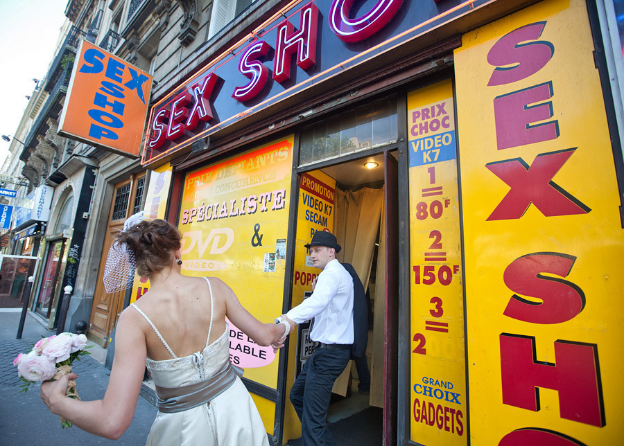 My Wedding Photography Workshops in Paris 18-21 April, 2011 – Behind t. Emin Kuliyev — Award-Winning Wedding Photojournalist NYC & USA | Best Wedding Photographer Known for Candid, Timeless Moments