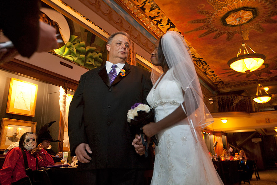 Rona & Charles (October 24, 2009) Halloween wedding – Saint Louis, Mis. Emin Kuliyev — Award-Winning Wedding Photojournalist NYC & USA | Best Wedding Photographer Known for Candid, Timeless Moments