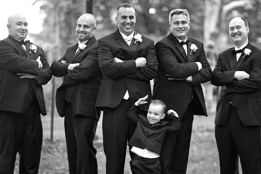 Matthew & Elizabeth – Wedding – 08/15/2009. Emin Kuliyev — Award-Winning Wedding Photojournalist NYC & USA | Best Wedding Photographer Known for Candid, Timeless Moments