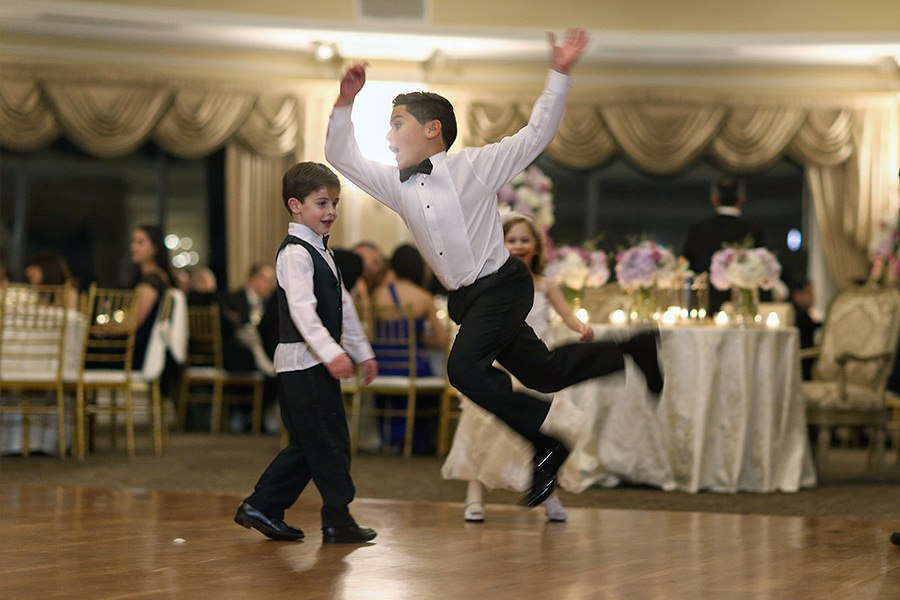 Niloufar & Ali –  – 11/28/2014 –  Oheka Castle,Huntington, NY. Emin Kuliyev — Award-Winning Wedding Photojournalist NYC & USA | Best Wedding Photographer Known for Candid, Timeless Moments