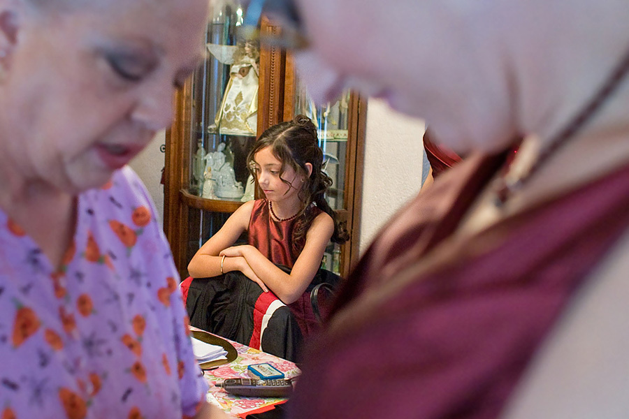 Linda & Mike – Halloween Wedding (10.31.08). Emin Kuliyev — Award-Winning Wedding Photojournalist NYC & USA | Best Wedding Photographer Known for Candid, Timeless Moments