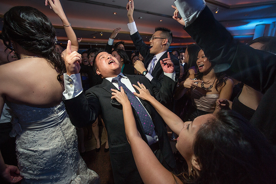 Jon & Amy – September 21st, 2012. Emin Kuliyev — Award-Winning Wedding Photojournalist NYC & USA | Best Wedding Photographer Known for Candid, Timeless Moments