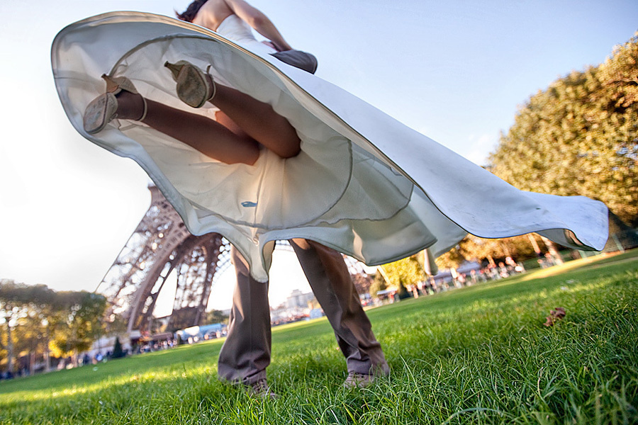 Masha & Andrey – October 3rd, 2009 – Paris (France). Emin Kuliyev — Award-Winning Wedding Photojournalist NYC & USA | Best Wedding Photographer Known for Candid, Timeless Moments