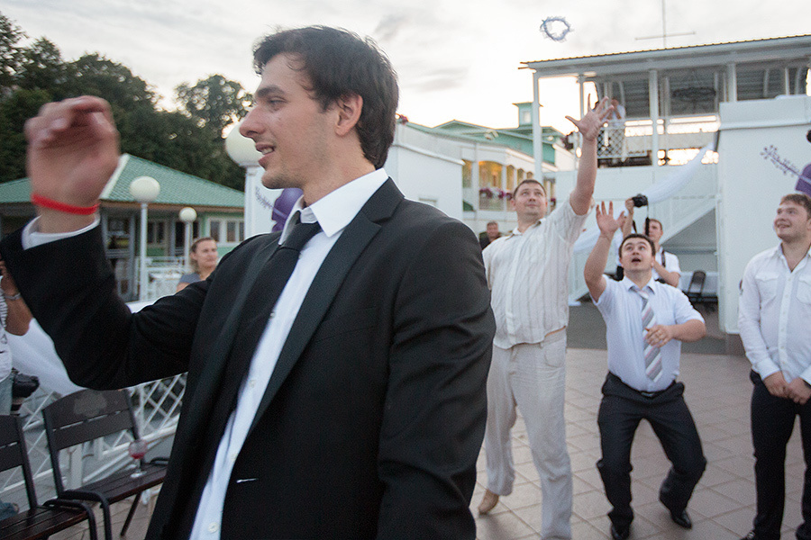 Ksenia & Artem  – Yaroslavl (Russia) 14.07.12. Emin Kuliyev — Award-Winning Wedding Photojournalist NYC & USA | Best Wedding Photographer Known for Candid, Timeless Moments