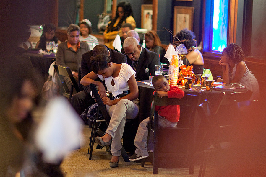 Rona & Charles (October 24, 2009) Halloween wedding – Saint Louis, Mis. Emin Kuliyev — Award-Winning Wedding Photojournalist NYC & USA | Best Wedding Photographer Known for Candid, Timeless Moments