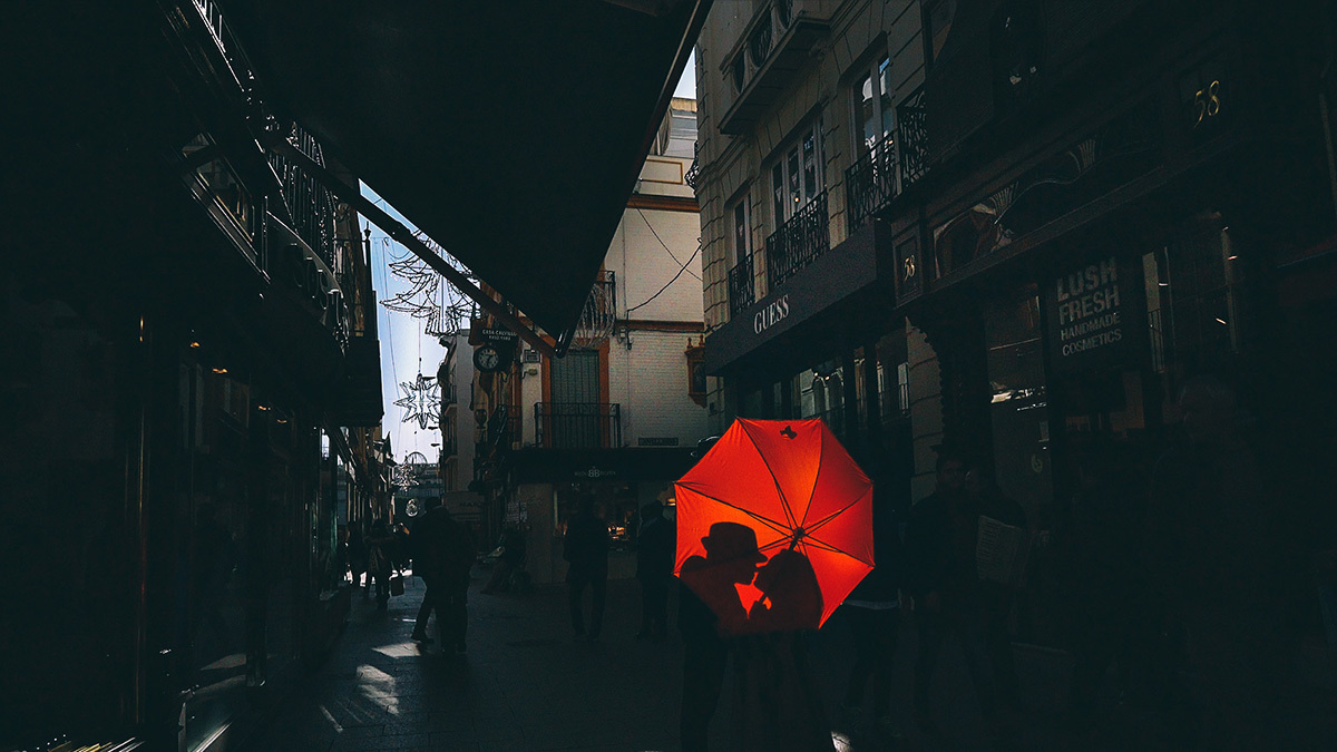 Aleksandrs & Džeina : Love story in Spain and Portugal, December 2016. Emin Kuliyev — Award-Winning Wedding Photojournalist NYC & USA | Best Wedding Photographer Known for Candid, Timeless Moments