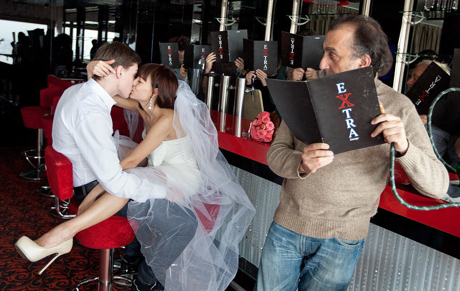 My Wedding Photography Workshops in Moscow (Russia) 22-28 March, 2011. Emin Kuliyev — Award-Winning Wedding Photojournalist NYC & USA | Best Wedding Photographer Known for Candid, Timeless Moments