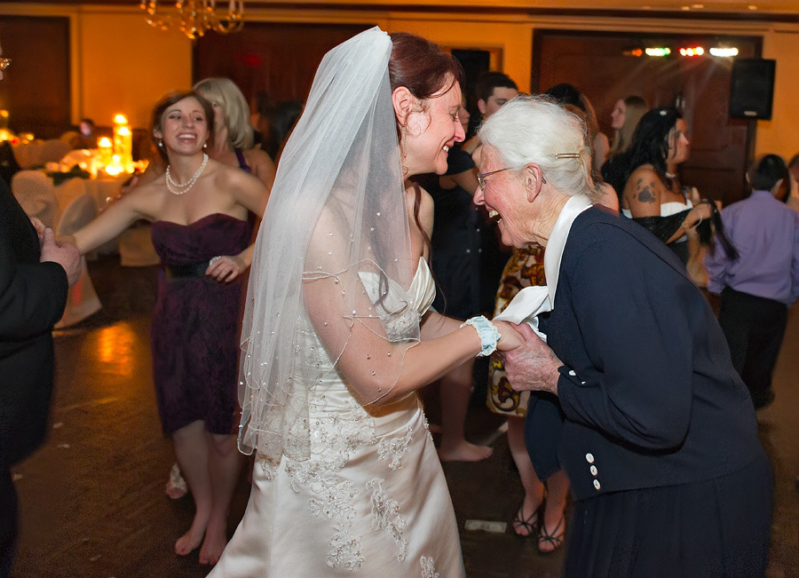 Julie & George – 4/29/2011 (Wedding in Albany,NY). Emin Kuliyev — Award-Winning Wedding Photojournalist NYC & USA | Best Wedding Photographer Known for Candid, Timeless Moments