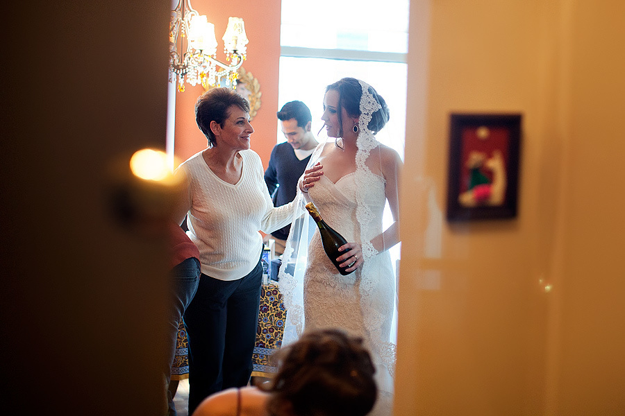 Elizabeth & Maximillian – October 22th,2011. Emin Kuliyev — Award-Winning Wedding Photojournalist NYC & USA | Best Wedding Photographer Known for Candid, Timeless Moments