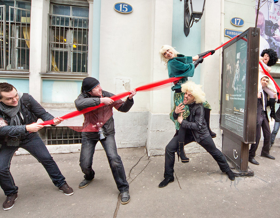 My Wedding Photography Workshops in Moscow 8-10 April, 2012 – Behind t. Emin Kuliyev — Award-Winning Wedding Photojournalist NYC & USA | Best Wedding Photographer Known for Candid, Timeless Moments