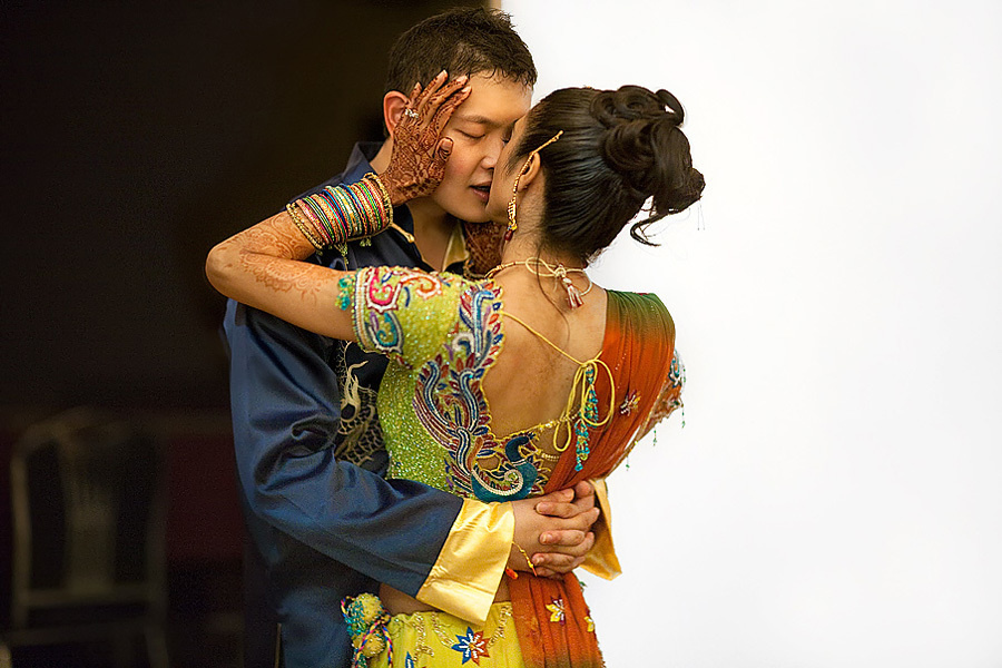 Sheela & Yuang – Wedding (day one) 08/07/2009. Emin Kuliyev — Award-Winning Wedding Photojournalist NYC & USA | Best Wedding Photographer Known for Candid, Timeless Moments