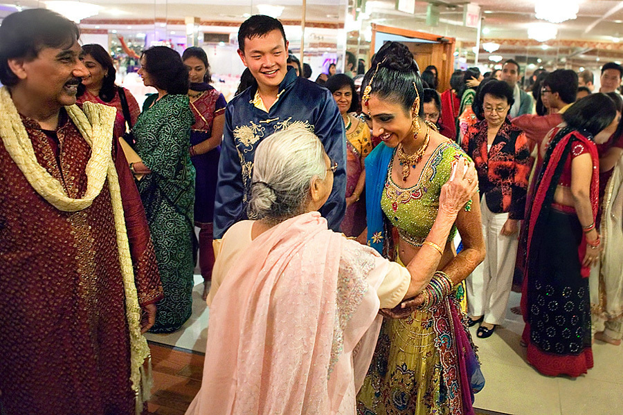 Sheela & Yuang – Wedding (day one) 08/07/2009. Emin Kuliyev — Award-Winning Wedding Photojournalist NYC & USA | Best Wedding Photographer Known for Candid, Timeless Moments