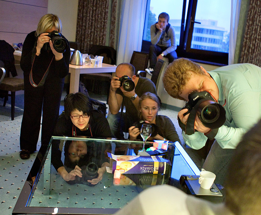 My Workshop in Düsseldorf (Germany) – Behind the scene. Emin Kuliyev — Award-Winning Wedding Photojournalist NYC & USA | Best Wedding Photographer Known for Candid, Timeless Moments