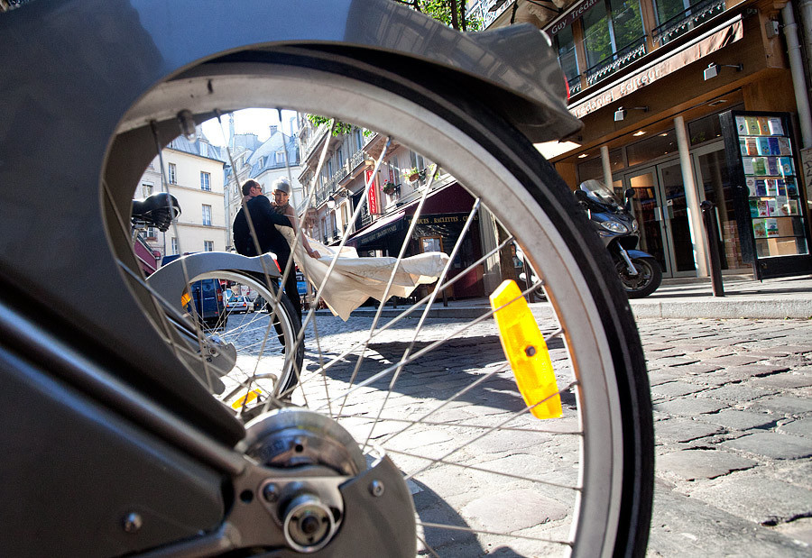 My Wedding Photography Workshops in Paris 18-21 April, 2011 – Behind t. Emin Kuliyev — Award-Winning Wedding Photojournalist NYC & USA | Best Wedding Photographer Known for Candid, Timeless Moments