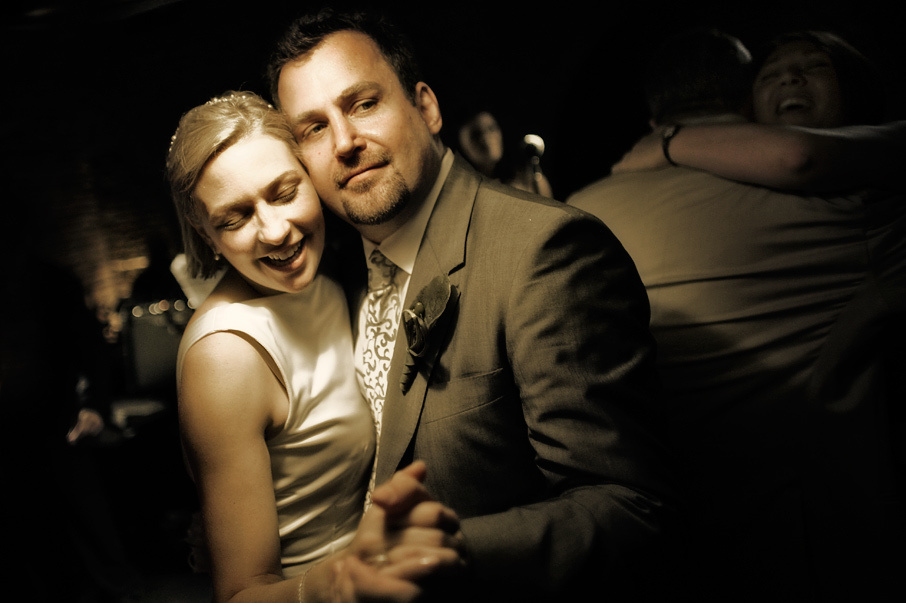 Linda & Ed – September 5, 2008. Emin Kuliyev — Award-Winning Wedding Photojournalist NYC & USA | Best Wedding Photographer Known for Candid, Timeless Moments