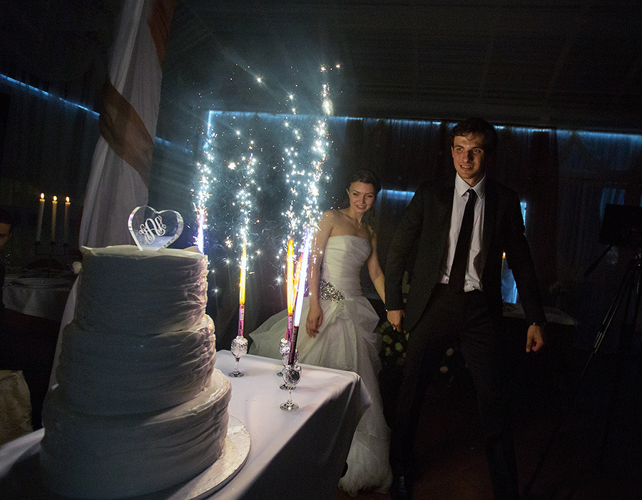 Ksenia & Artem  – Yaroslavl (Russia) 14.07.12. Emin Kuliyev — Award-Winning Wedding Photojournalist NYC & USA | Best Wedding Photographer Known for Candid, Timeless Moments