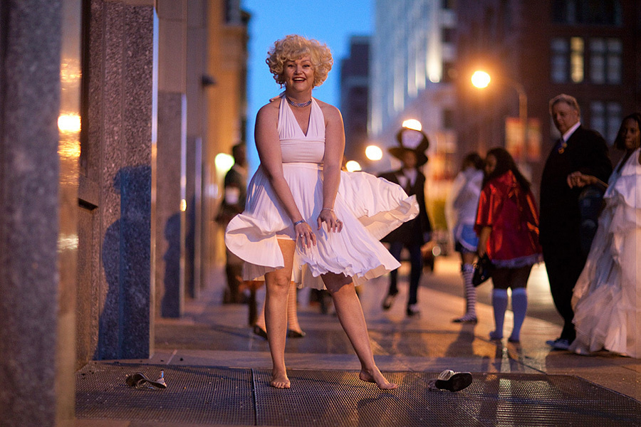 Rona & Charles (October 24, 2009) Halloween wedding – Saint Louis, Mis. Emin Kuliyev — Award-Winning Wedding Photojournalist NYC & USA | Best Wedding Photographer Known for Candid, Timeless Moments